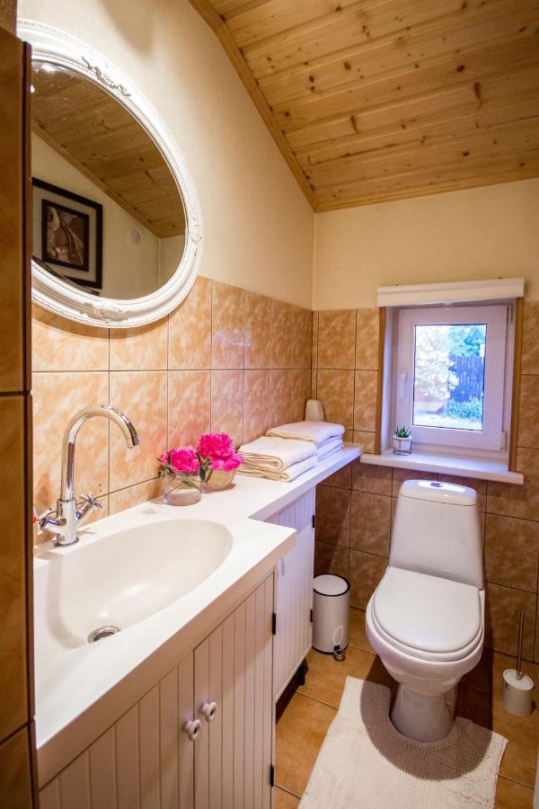Flower Apartment Windawa Zewnętrze zdjęcie
